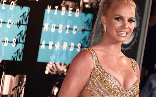 Britney Spears logró hoy que la justicia autorice que tenga su propio abogado