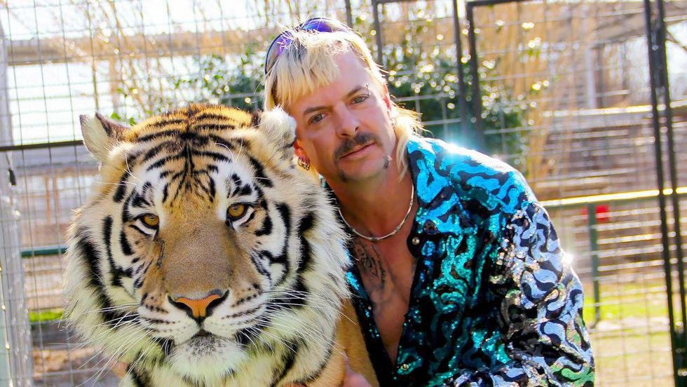 “Morirá en prisión”: a Joe Exotic le bajan la pena, pero para sus abogados no alcanza