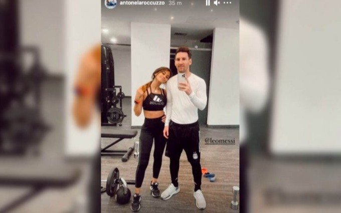 Messi y Antonela entrenaron juntos en  plenas vacaciones y son furor