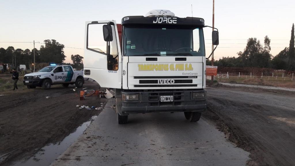 Un ciclista murió sobre la 66 tras ser arrollado por un camión
