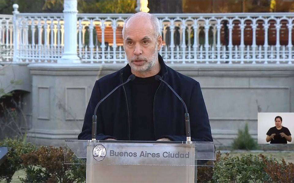 En Capital Federal, bares y restaurantes aumentan el aforo y extienden el horario de cierre