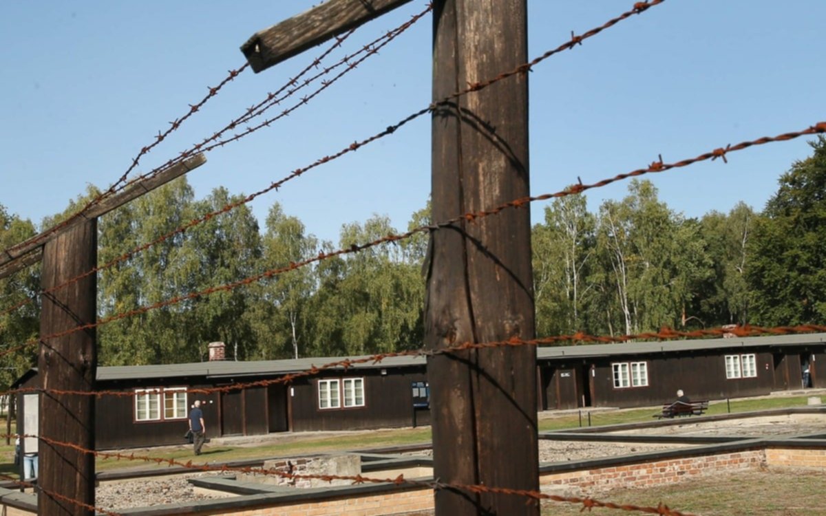 Juzgan en Alemania a exsecretaria de campo de concentración nazi