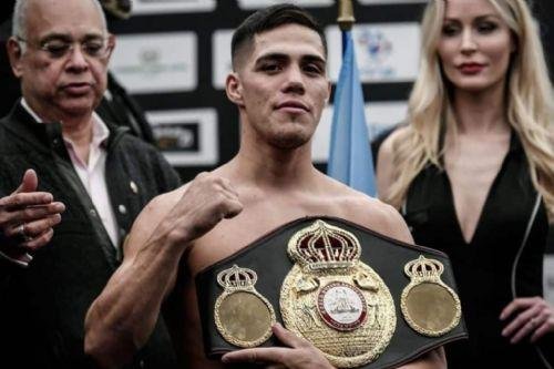 Castaño quiere hacer historia en el boxeo