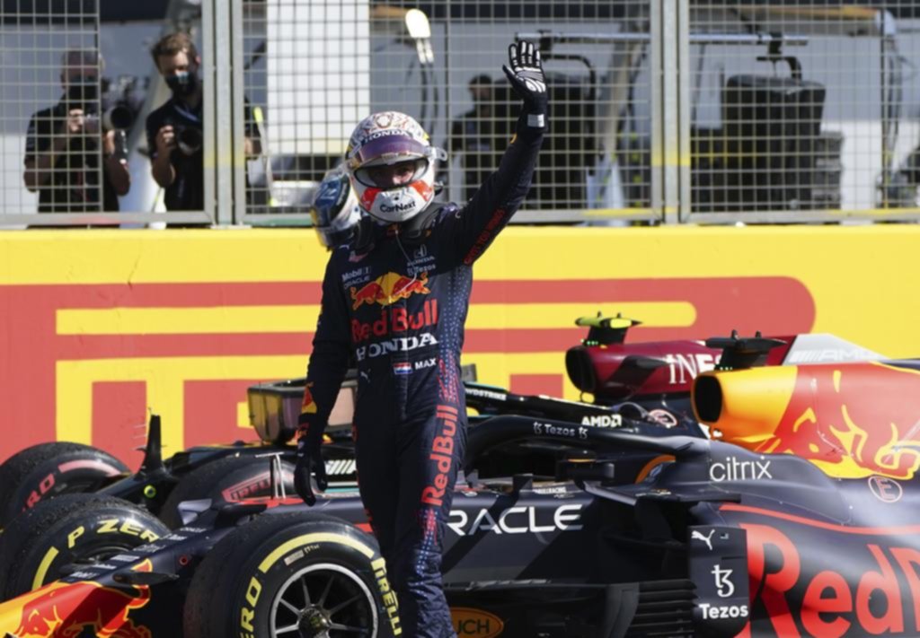 Verstappen superó a Hamilton en el primer Sprint de la historia