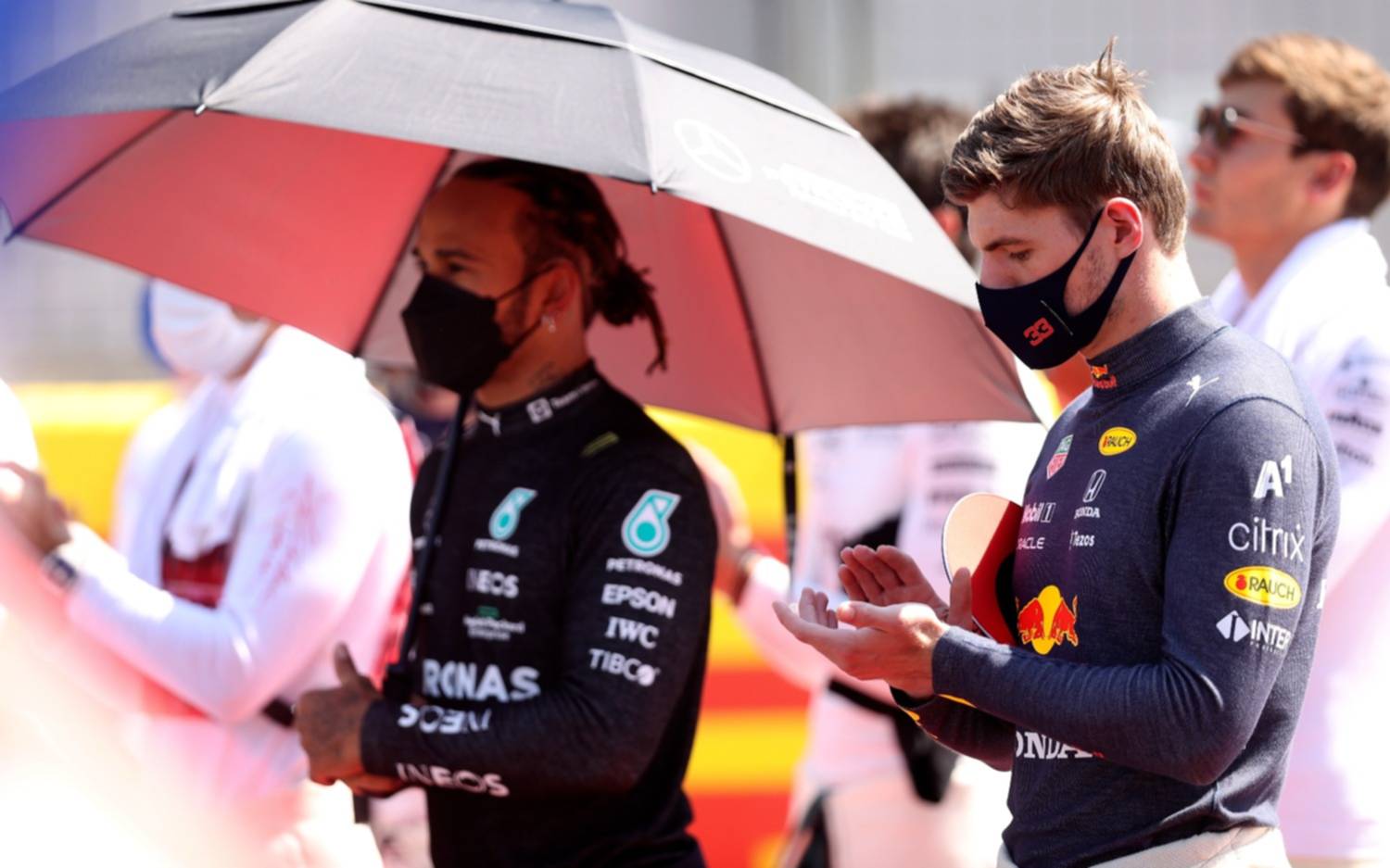 Verstappen, furioso con Hamilton: "Ver las celebraciones en el hospital es un comportamiento irrespetuoso y antideportivo"