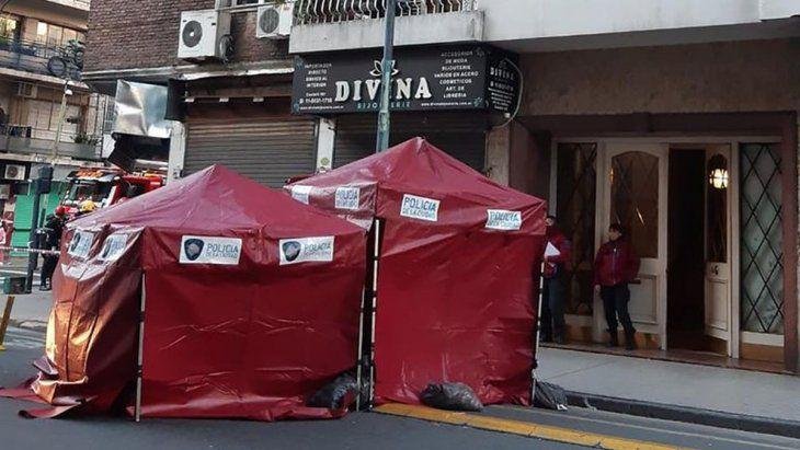 Una mujer, se arrojó de un edificio con sus hijos
