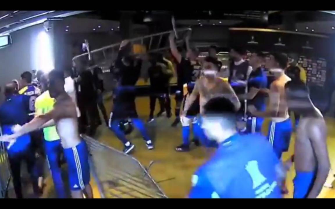 VIDEO: Escándalo en Brasil tras la eliminación de Boca: piñas, insultos y gas pimienta