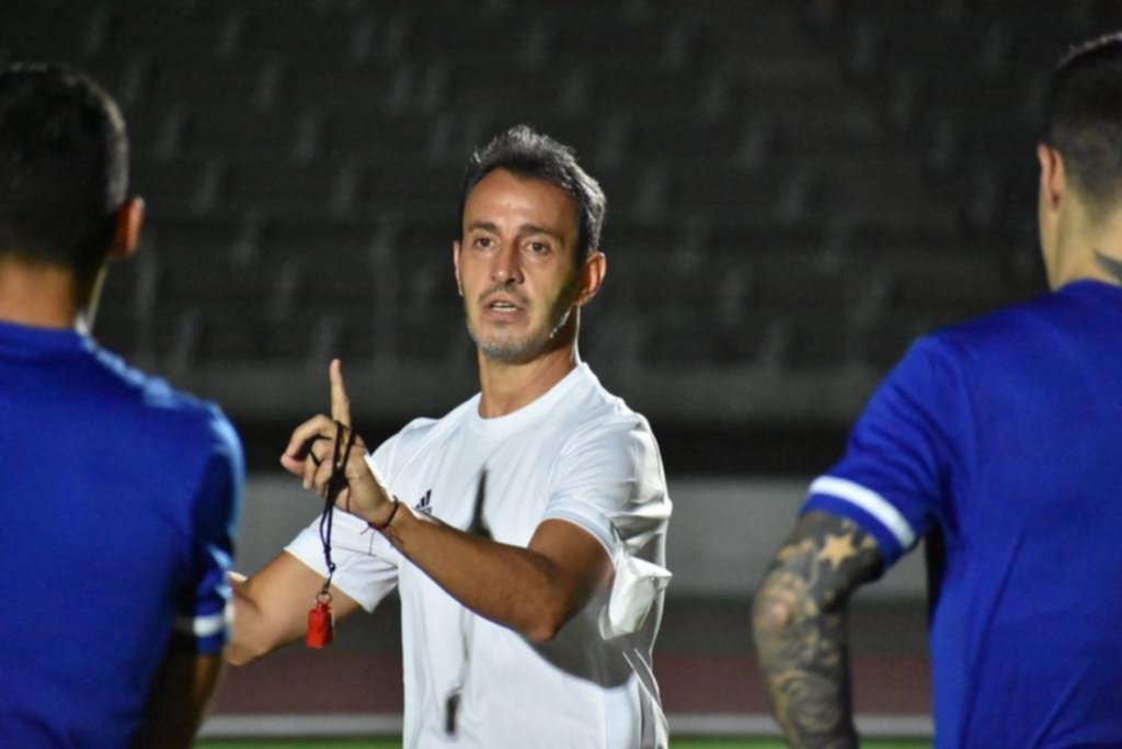 “Los chicos están con muchas ganas y entrenamientos”