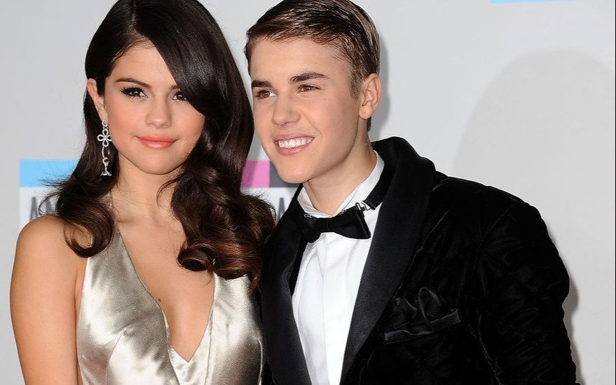 Selena Gómez celebró sus 29 años con un ¿palito? para Justin Bieber en TikTok