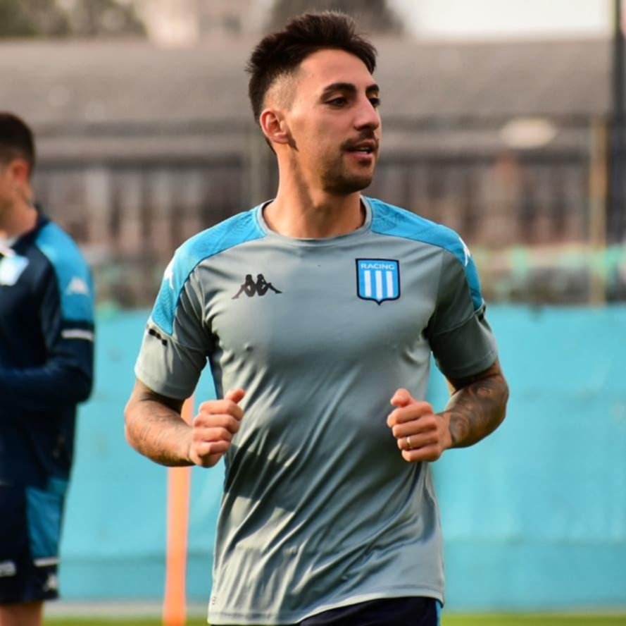 Pizzi piensa en un equipo ofensivo para recibir mañana al Lobo