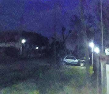 En 165 entre 58 y 59, sin luminarias ni teléfonos