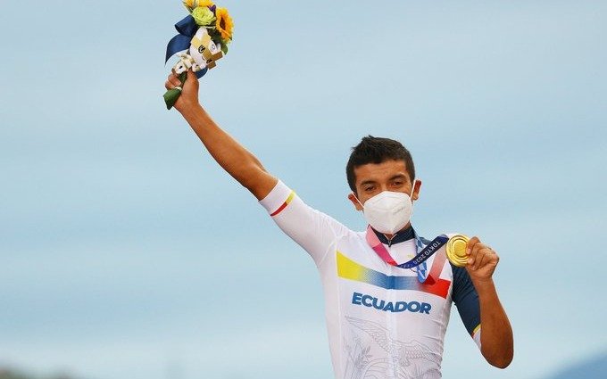 Histórico: el ecuatoriano Richard Carapaz consiguió el oro en ciclismo de ruta