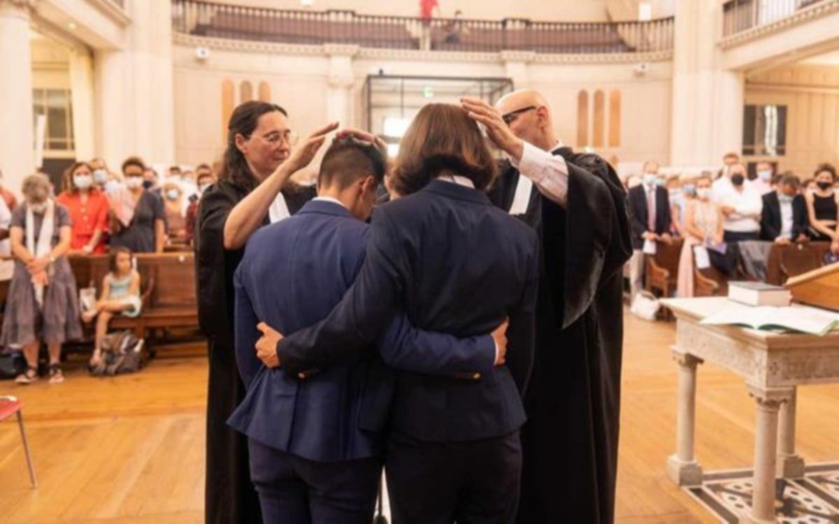 La Iglesia Protestante francesa celebró la primera boda de pastoras lesbianas