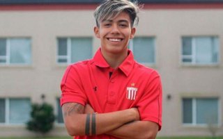 Estudiantes: Darío Sarmiento finalmente viajará mañana a Europa