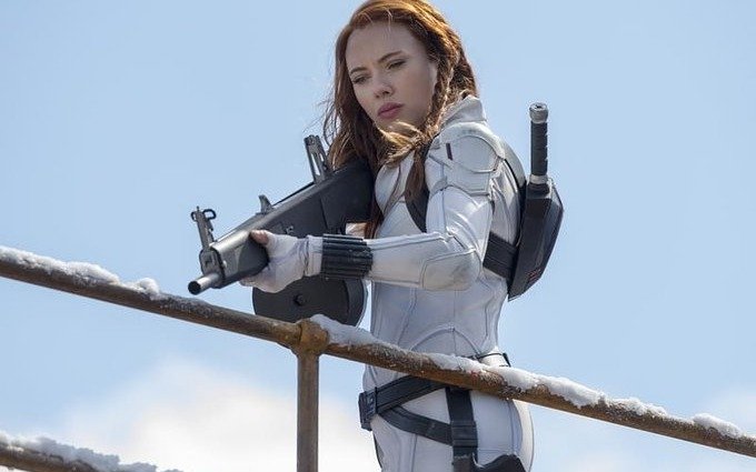 Por estreno por streaming de "Black Widow", Scarlett Johansson demanda a Disney