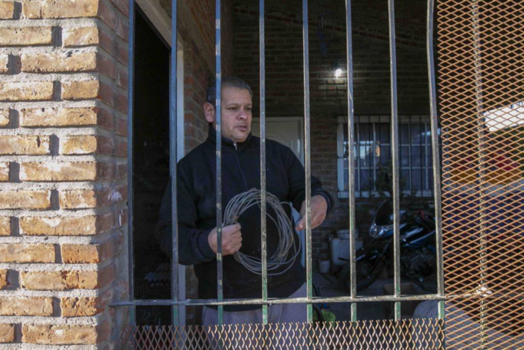 El Hospital de Gonnet y un centro de salud, también víctimas de “roba cables”