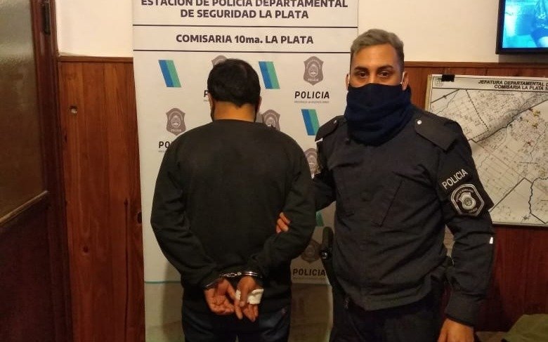 City Bell: detienen a sujeto por intentar agredir a su ex pareja en presencia de su hijo de 13 años