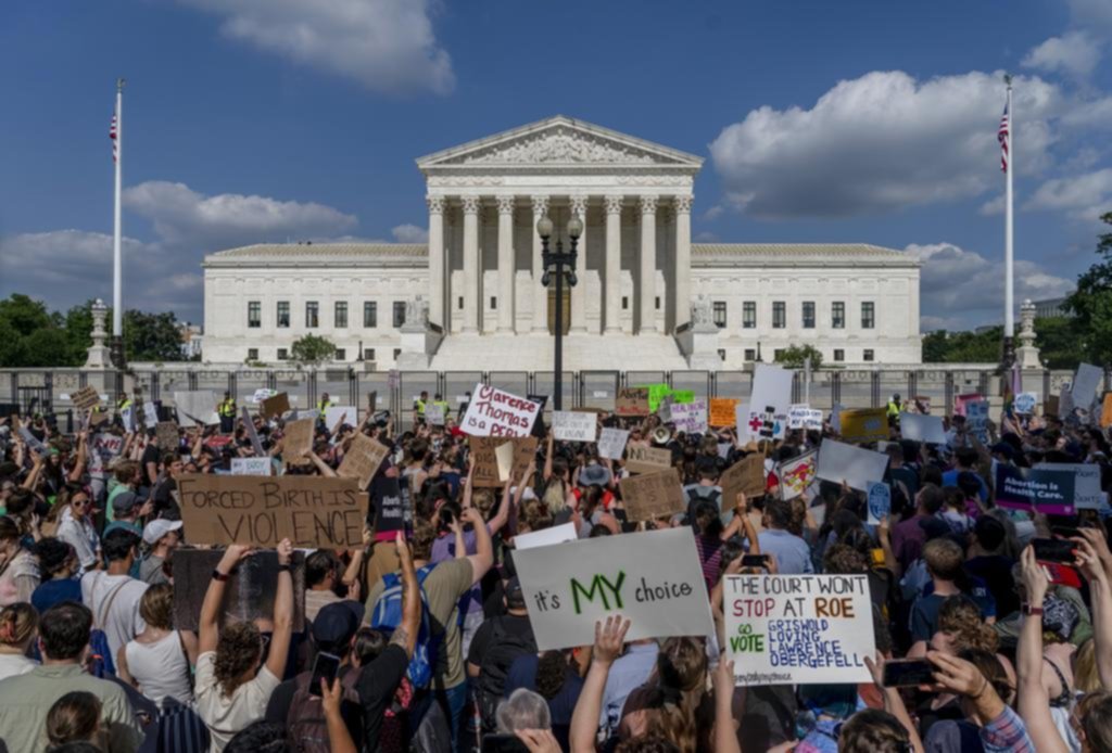 Aborto, armas y más: la revolución de la Corte de EE UU
