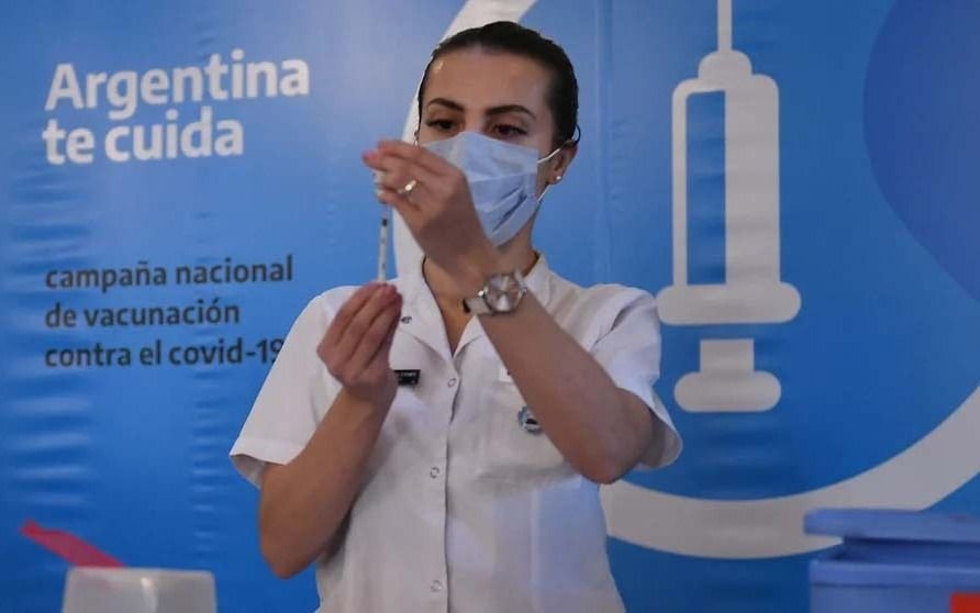 Leve aumento de contagios de COVID-19 en Argentina: subieron un 5,7% en la última semana