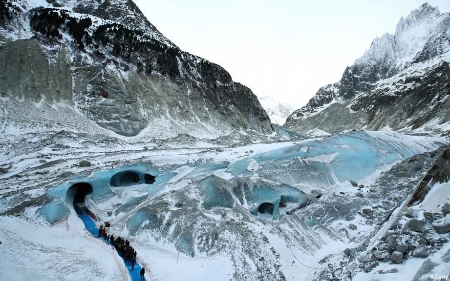Italia: 6 muertos y 16 desaparecidos por desprendimiento de Glaciar de la Marmolada en los Alpes