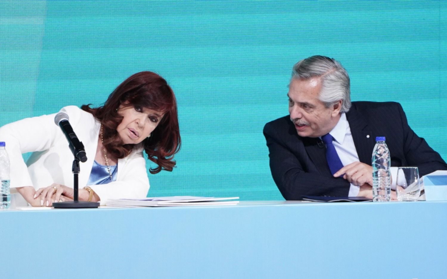 Alberto Fernández y Cristina Kirchner: un llamado, una charla y el consenso por Batakis