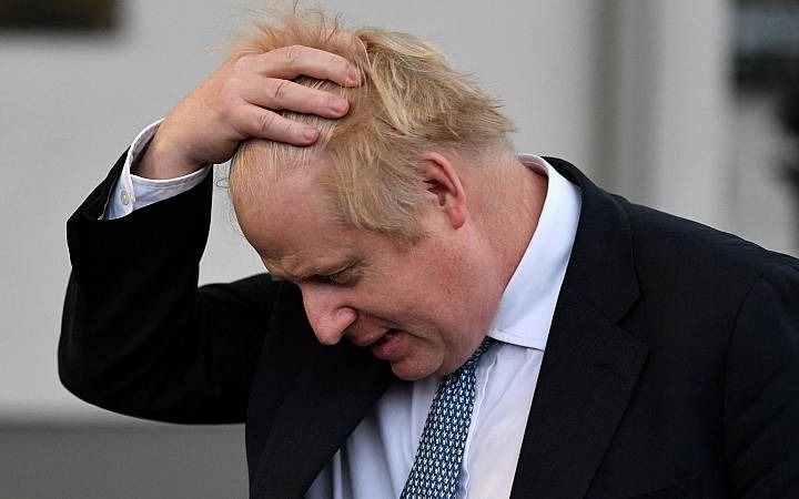 Ola de renuncias de ministros en Reino Unido: Boris Johnson perdió la confianza 
