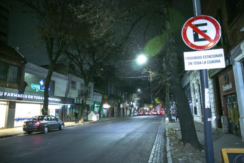 En calle 54 fijan el carril exclusivo para micros