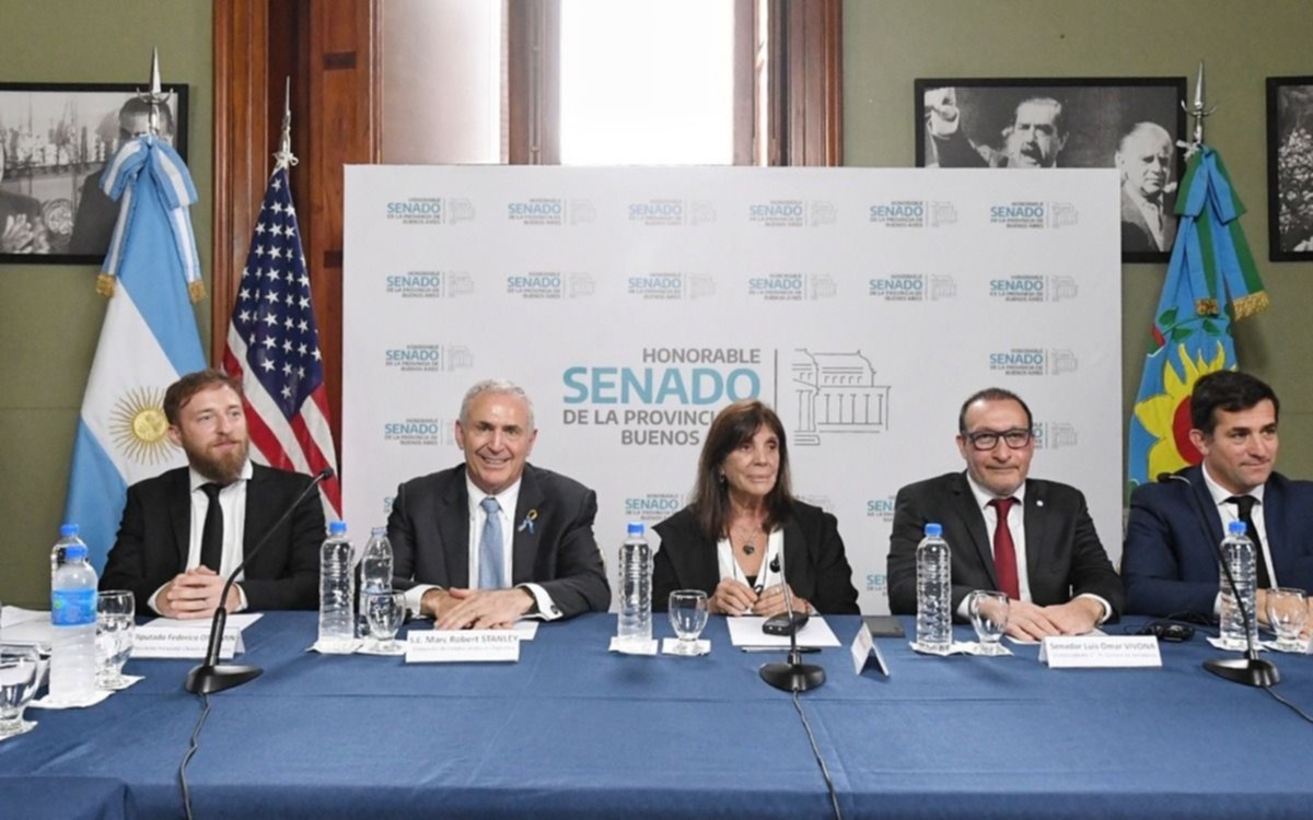 Catedral, Legislatura y Coliseo: así fue la visita del embajador de EEUU a La Plata