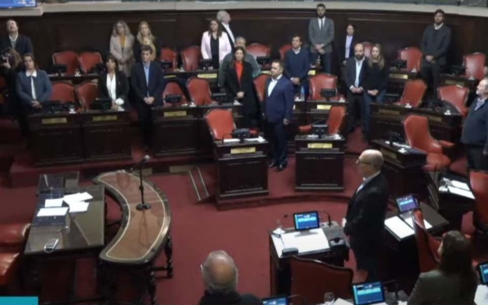 Senado bonaerense: Cellillo juró como nuevo vicepresidente segundo tras la salida de De la Torre