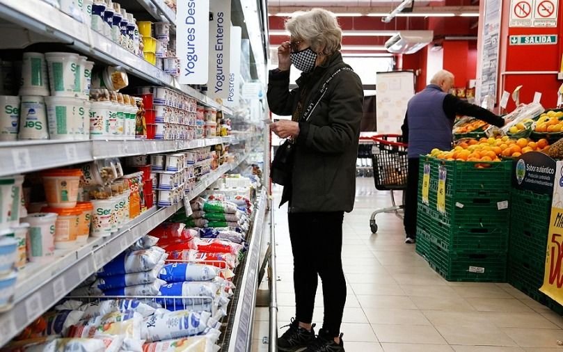 Argentina volvió a tener en junio la inflación más alta de la región después de Venezuela