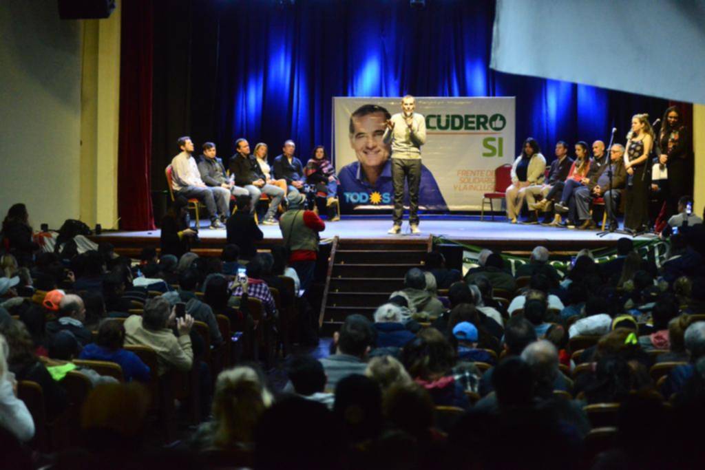 Escudero lanzó su sector pensando en la Comuna