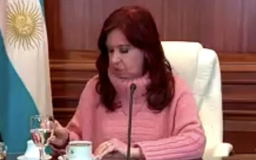 Juicio por la obra pública: la UIF pidió la absolución de Cristina Kirchner
