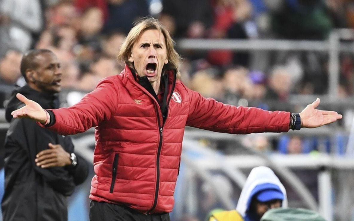 Ricardo Gareca no seguirá como entrenador de la selección de Perú tras siete años