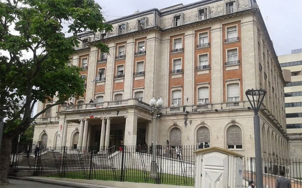 Cambios en la Justicia Federal de La Plata: se va un juez de extensa trayectoria y quien lo reemplaza