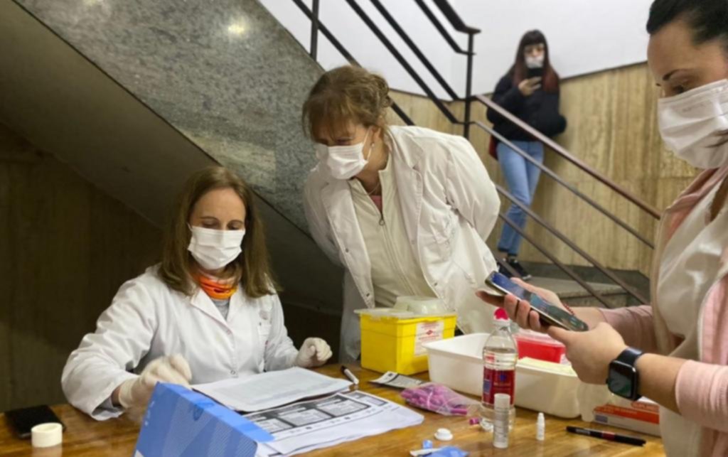 Concluye la semana de la Hepatitis en el Rossi