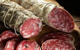 Chacinados: "Por las nuevas trabas para importar podrían cerrar algunas líneas de producción"