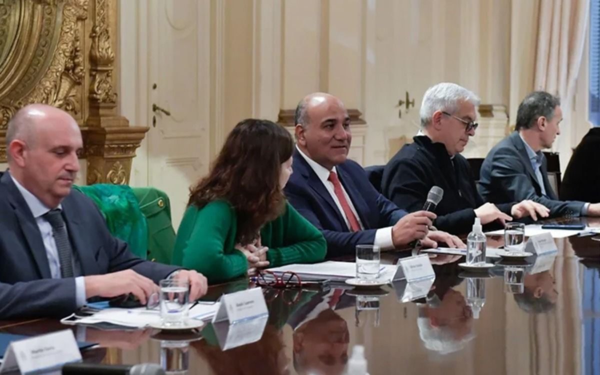 Otro duro pronóstico de Batakis: "Panorama complejo en los próximos meses"