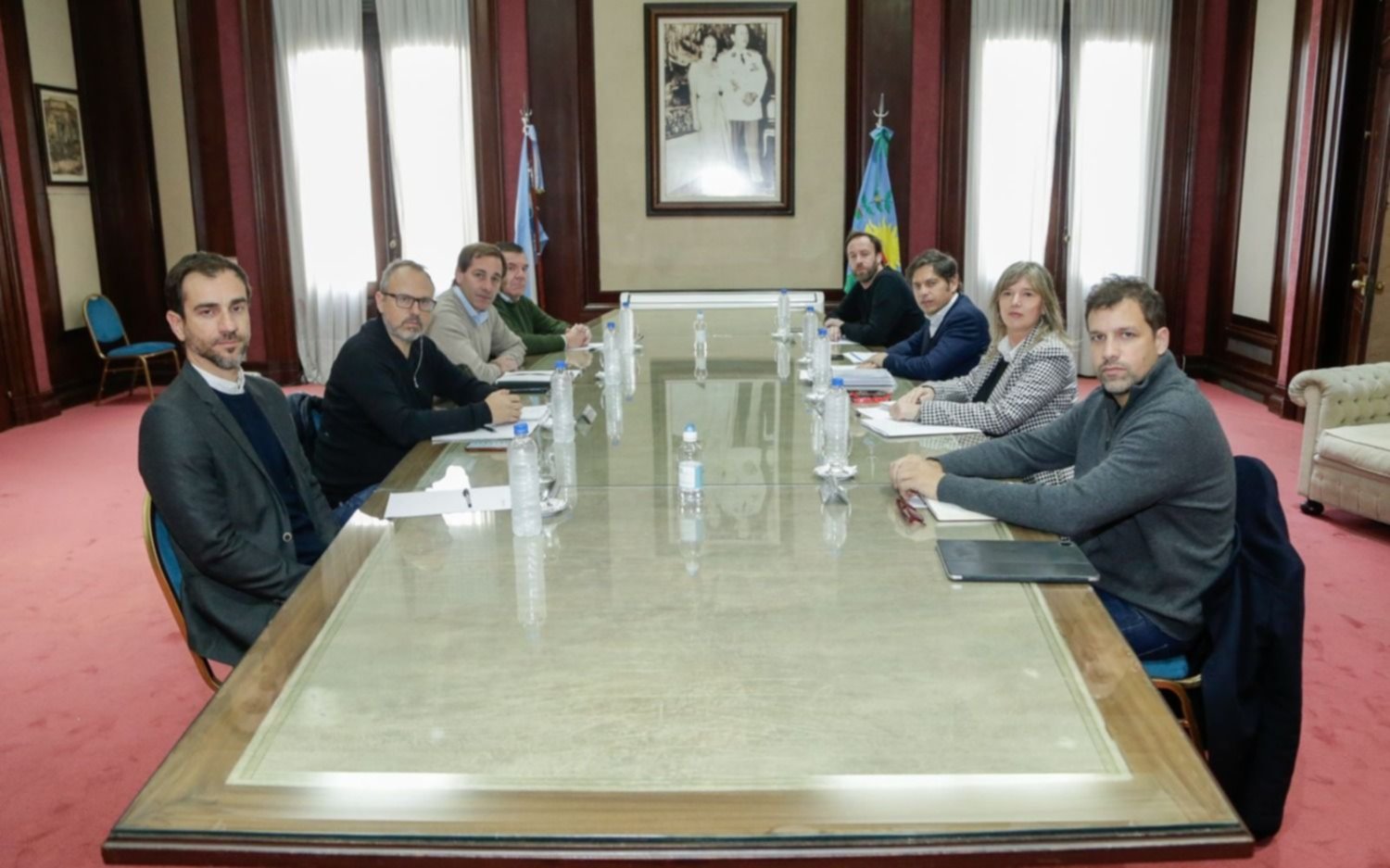 Kicillof se reunió con intendentes del PRO, que reclamaron actualización de partidas
