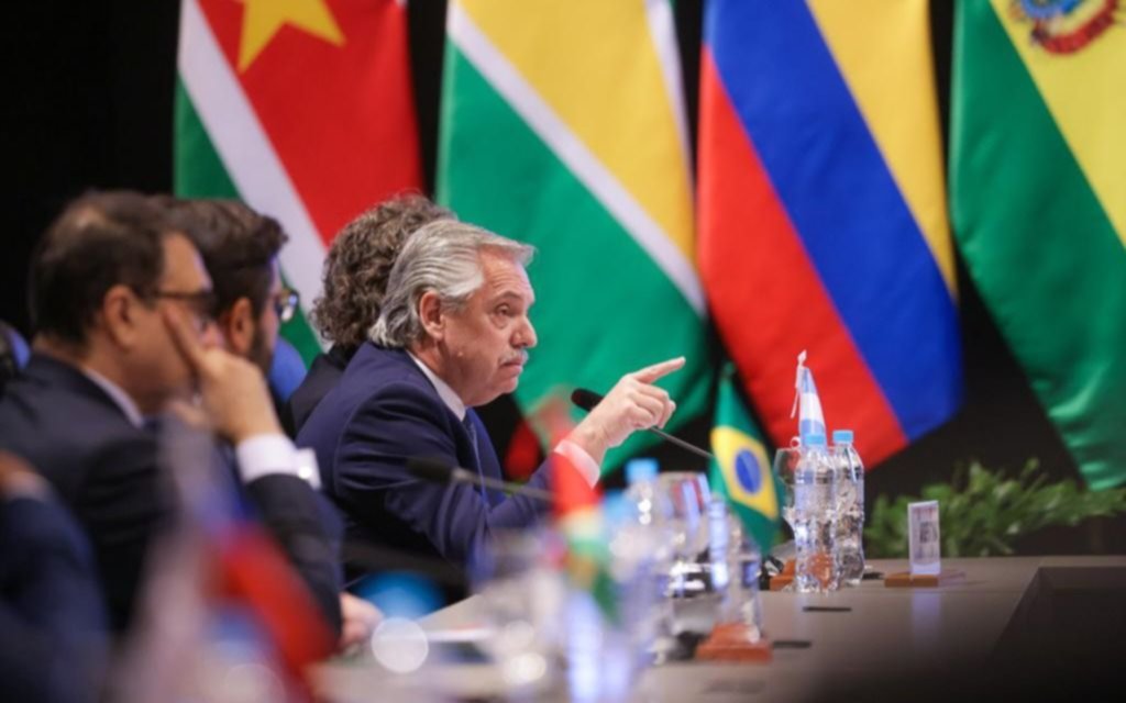Fernández habló de inflación de 800% en EE.UU y 500% en Europa