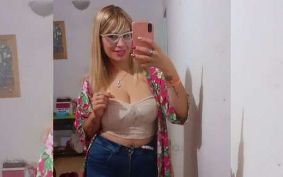 La "maestra hot" se defendió: “Las mamis se enojaron porque un papá me compró fotos desnuda”