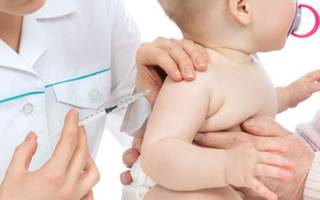 Vacunas para bebés: "Es bienvenida, el Covid ya se sumó al elenco estable de los virus estacionales"