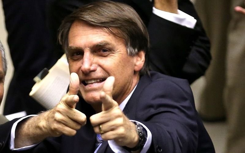 Tras una matanza en Río de Janeiro, Bolsonaro felicitó a la policía