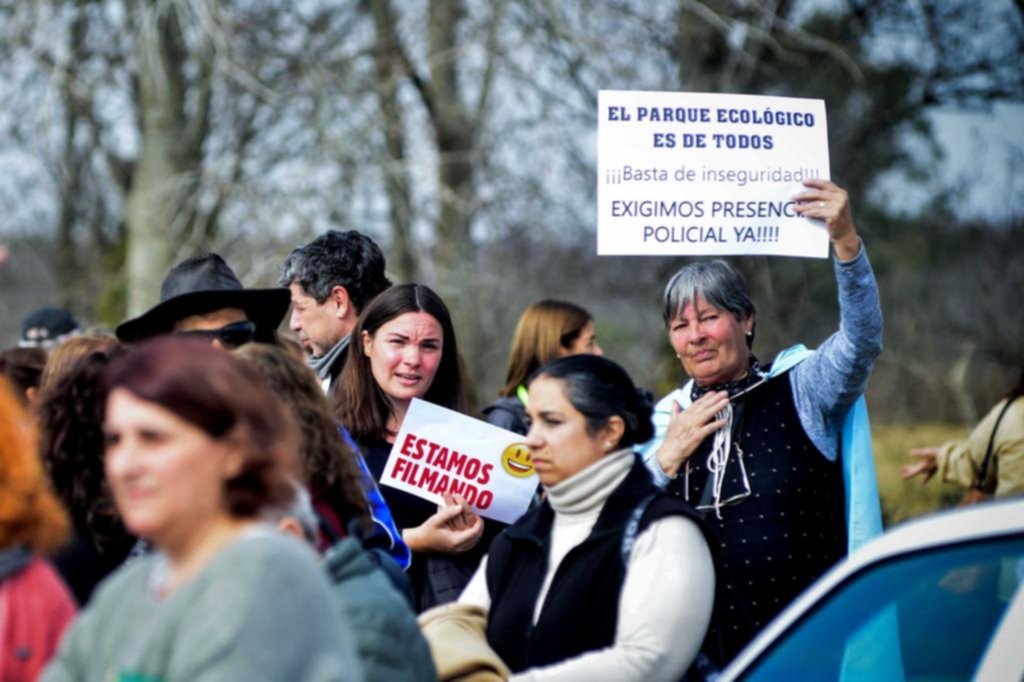 VIDEO. “El Parque es de todos”: Vecinos de Villa Elisa exigen más seguridad