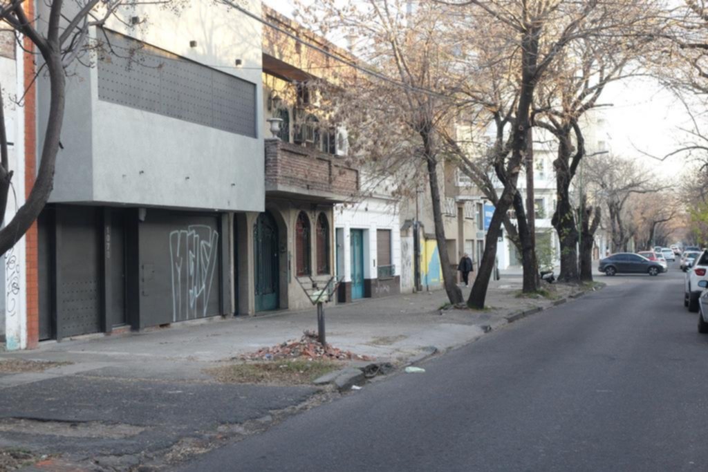 Saquearon dos casas en ausencia de sus dueños