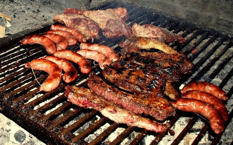 Admiten baja del consumo de carne vacuna en la mesa de los argentinos