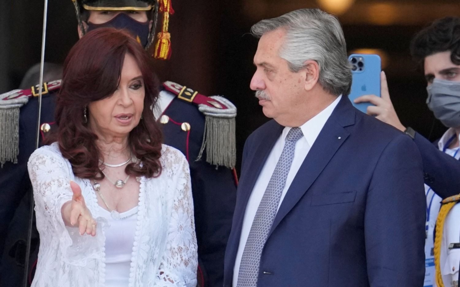 El Frente de Todos denuncia "maniobras golpistas" de la oposición para desestabilizar al Gobierno