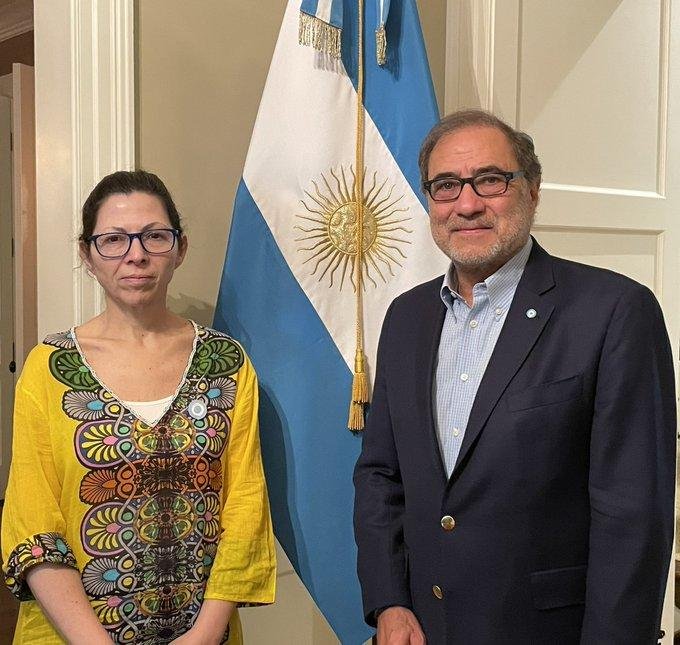 Batakis en EE UU: la austeridad fiscal y la paz interna, en agenda