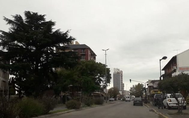 Lunes con humedad y probabilidad de precipitaciones