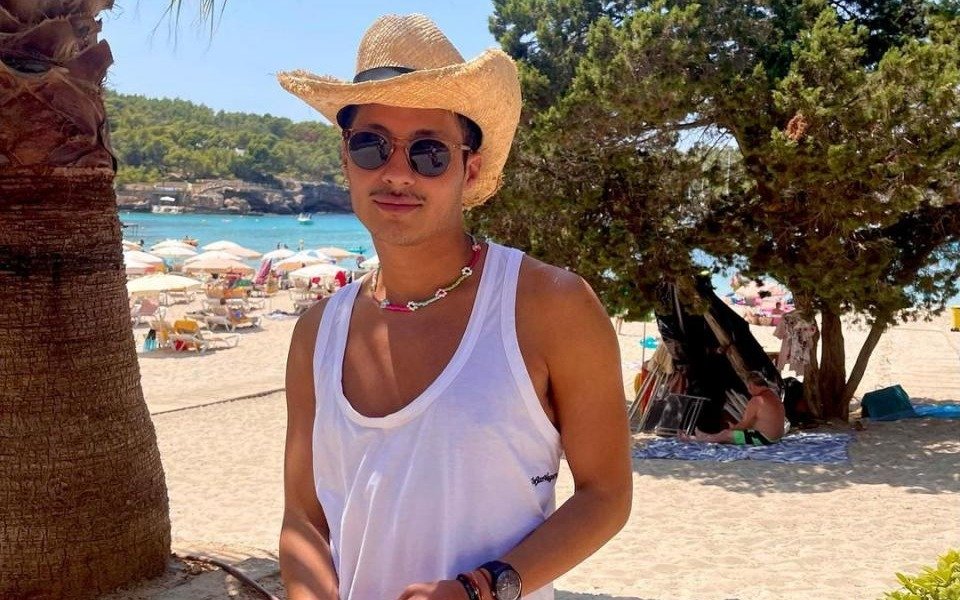 Fiesta en Ibiza: Eddie Rodríguez, el acompañante de Wanda Nara