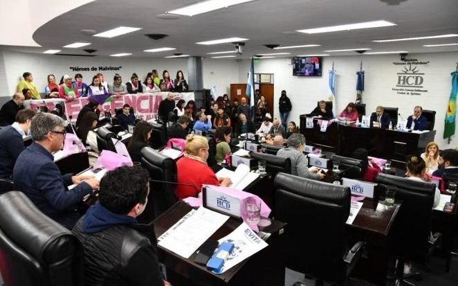 Sigue la Emergencia en Violencia contra las Mujeres